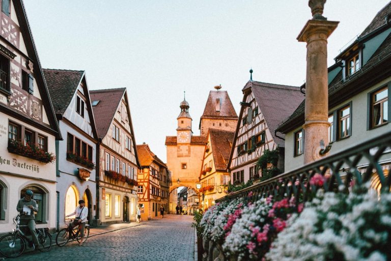 Unlocking the World of Influencer Travel Services: Your Passport to Unique Experiences